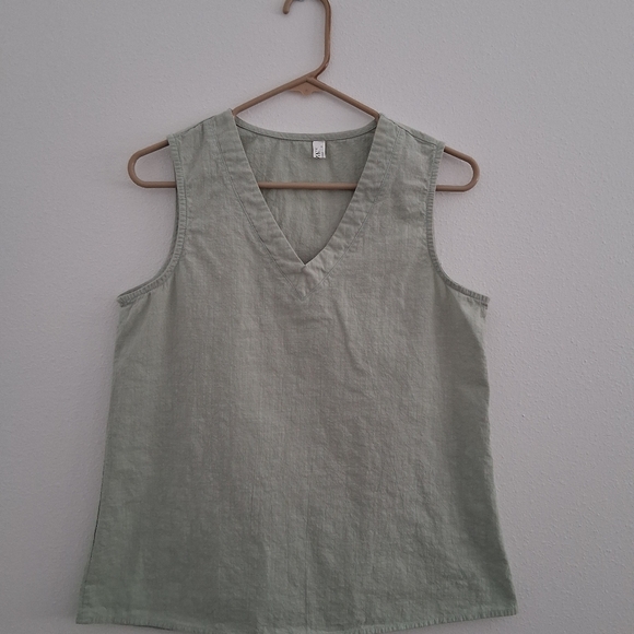 SOLD - Picture 3 of 3